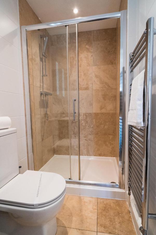 Westcliff Penthouse Apartment Борнмът Екстериор снимка