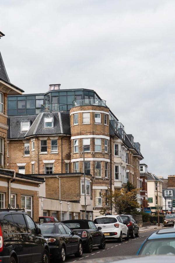 Westcliff Penthouse Apartment Борнмът Екстериор снимка